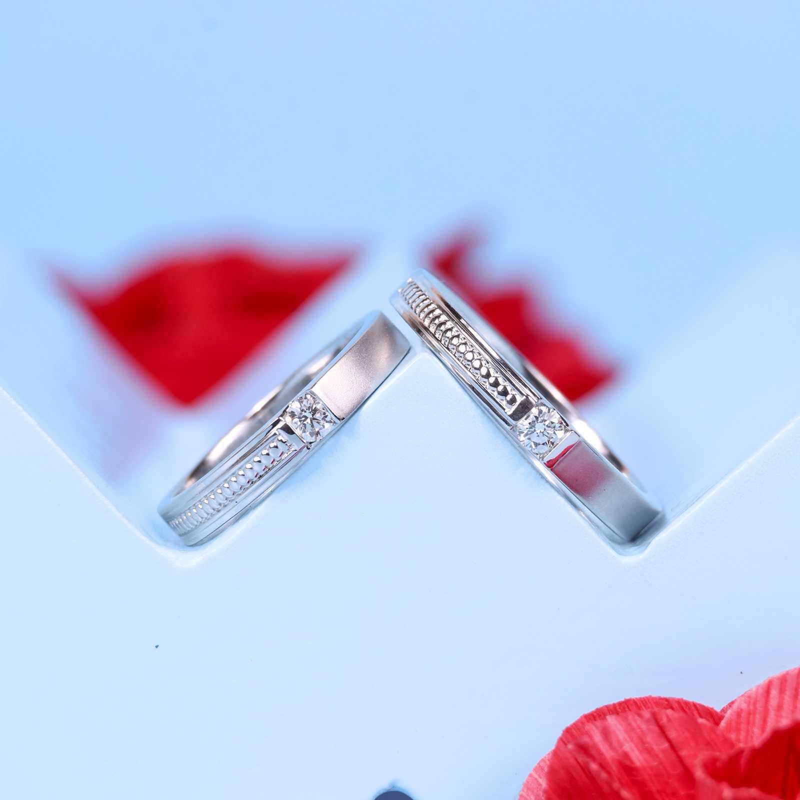 Halley Couple Ring B - RS010 Cincin nikah berlian eropa model Hally Couple Ring