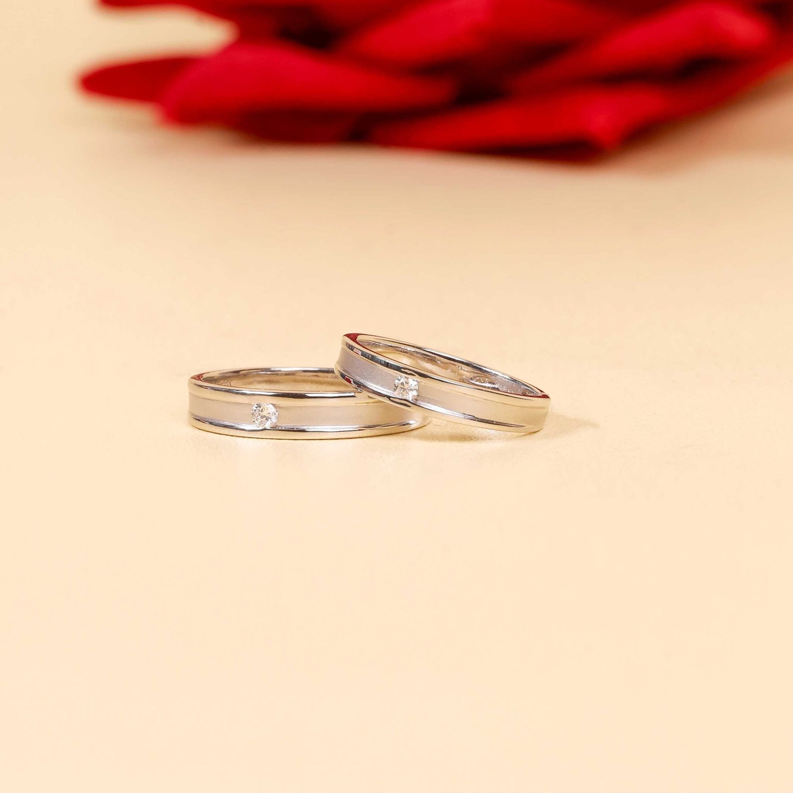 Titania Couple Ring B - SS010 Cincin kawin berlian eropa model Titania Couple Ring