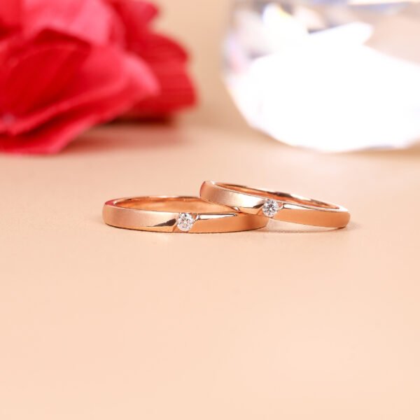 Cincin kawin berlian eropa model Omega couple ring