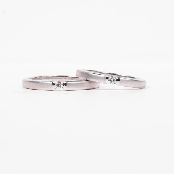 Cincin kawin berlian eropa model Hera couple ring