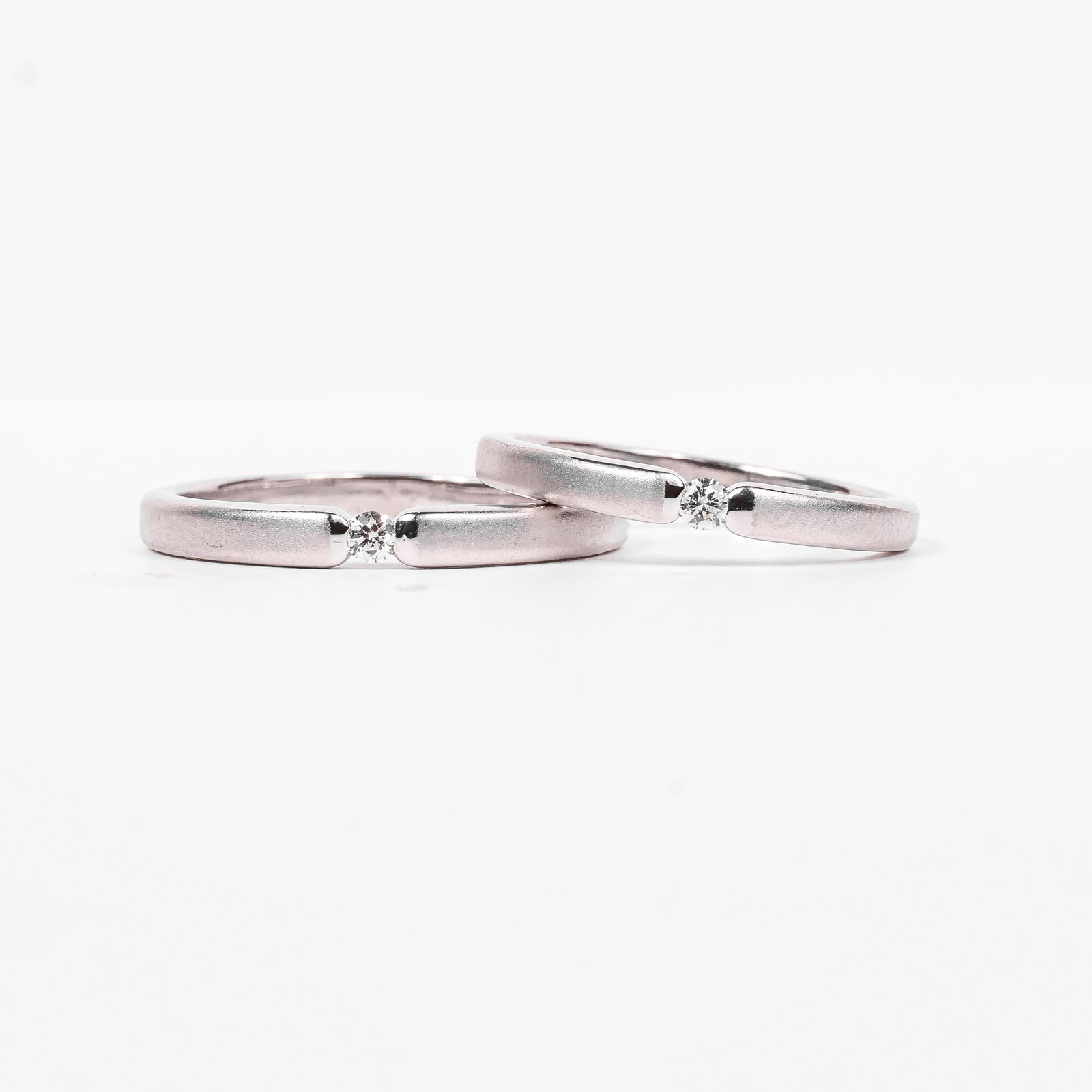 SS020 Cincin kawin berlian eropa model Hera couple ring